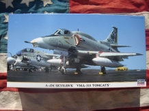 images/productimages/small/A-4M SKYHAWK TOMCATS 1;48 Hasegawa doos.jpg